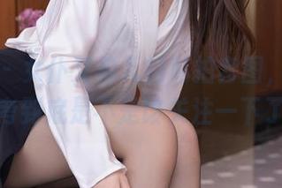 秀人网 – 女仆艾希儿的私拍套图，唉，在思考到底是不是该关注一下了！