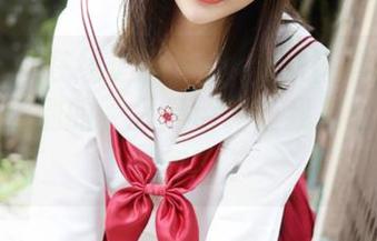 美媛馆 – 在线追剧！Love陆瓷黑白图集没什么特别的，只是色调让我有点后悔没学画画。