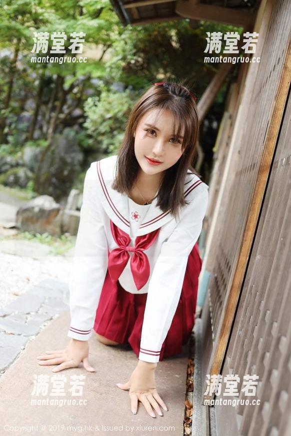 美媛馆 - 在线追剧！Love陆瓷黑白图集没什么特别的，只是色调让我有点后悔没学画画。