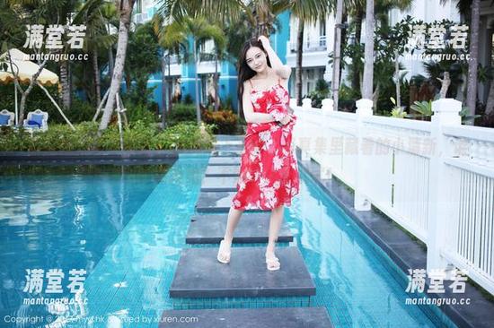 美媛馆-王馨瑶yanni 美媛馆 - 当王馨瑶yanni遇上圣诞,写真集里藏着的小清新,谁能拒绝?不如下载来试试!
