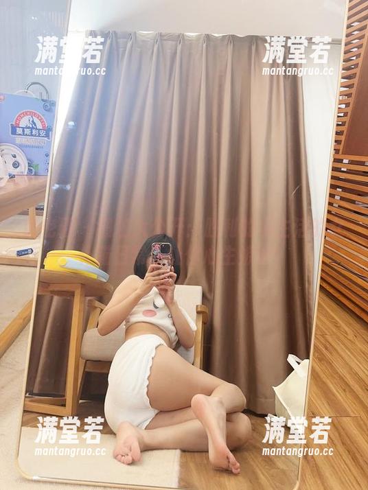胜利的小生活 微密圈 - 图包大公开:胜利的小生活的女仆猫日常,让你心生嫉妒!
