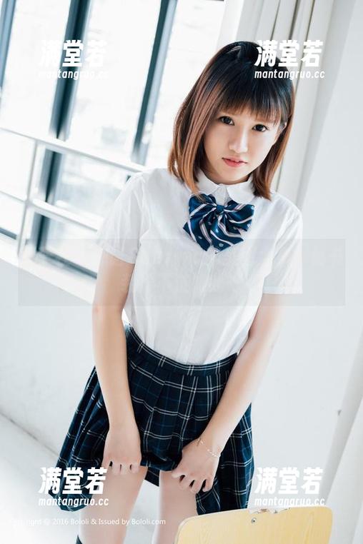 菠萝社-许诺Sabrina 菠萝社 - 许诺Sabrina的美图大集:秘书装扮不过如此吧