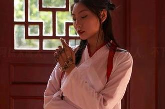蜜桃社 – 网袜太诱人，真希这组美图真的撩人，不下载太亏！