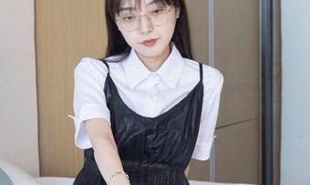 袜啵啵 – 小安平底鞋图集：精彩不止于脚下，走一步看一步，过来下载！