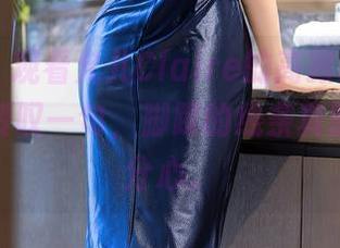 语画界 – 观看允儿Claire的高跟鞋合集，我只想赞叹一句，脚踝的线条真的会让我分心。