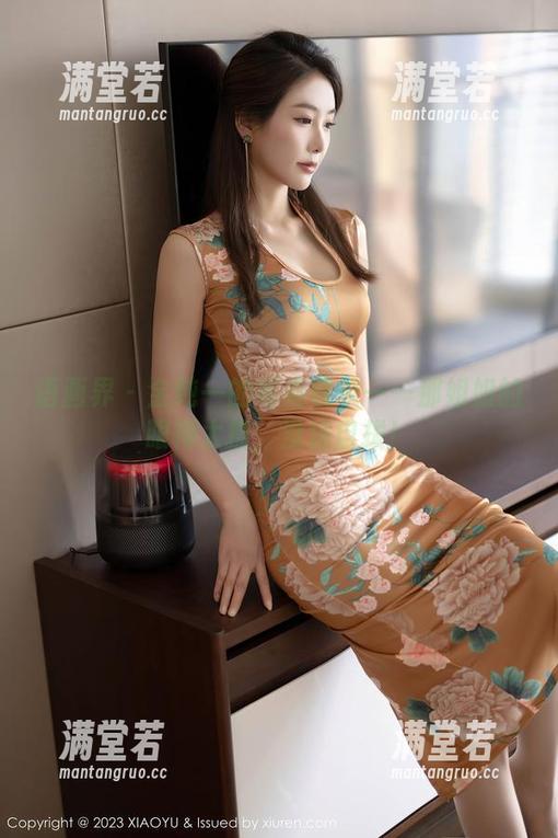 语画界 - 金纯一的写真收录——那姐姐的眼神太撩，没法自拔！