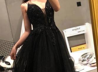 图片里的青水百合子，啥时候出个肉丝美食教程？