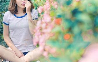 青豆客 – 来自莫雅淇的职业装写真，让我对上班的期待又增加了几分！