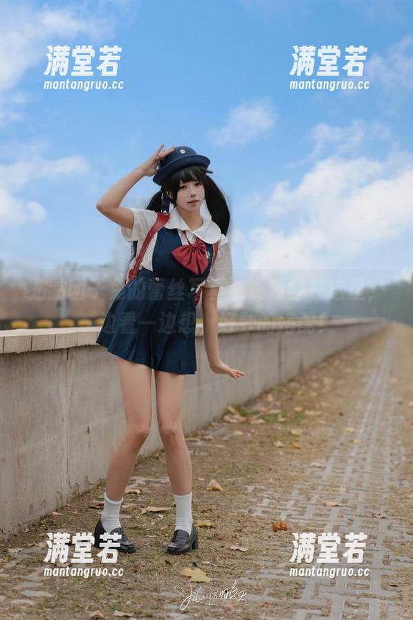 黏黏团子兔的蕾丝写真，资源全在这里，一边看一边想，好妙的搭配！